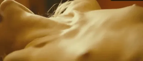 DeeDee Luxe &amp; Calamity Chang in Shame(2011)