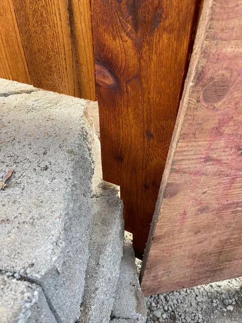 A few years ago my rotting fence fell over so I decided to build it back better.