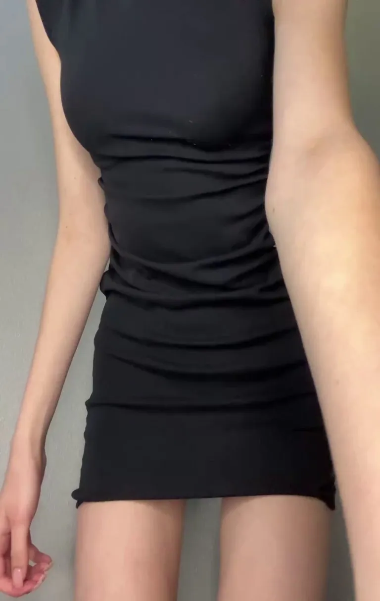 The beauty that college girls hide under their dresses