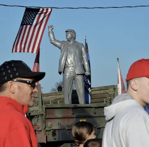 Statue being erected in Butler, Pennsylvania today. Totally normal behavior, not a cult. 