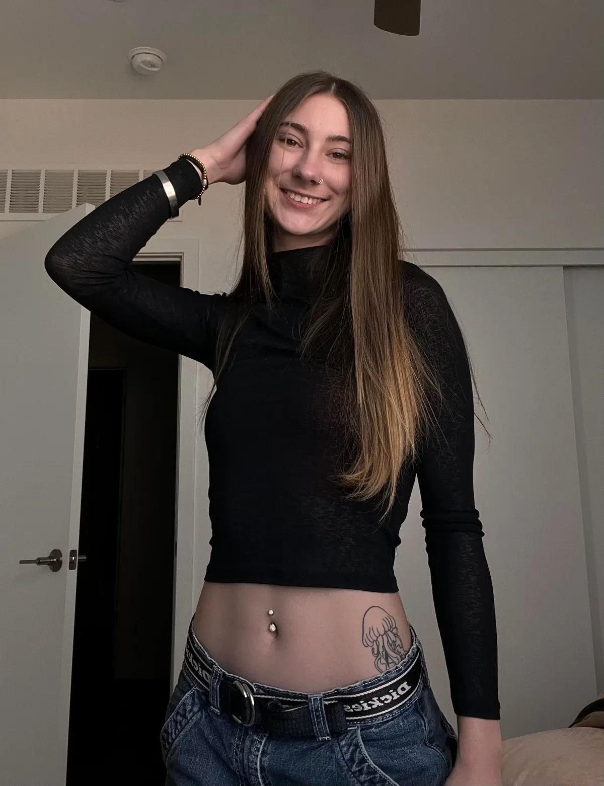 21F Roast me // do I go blonde again???