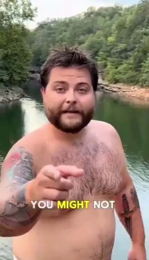 Bro proving that your physical appearance does not define your athletic ability.