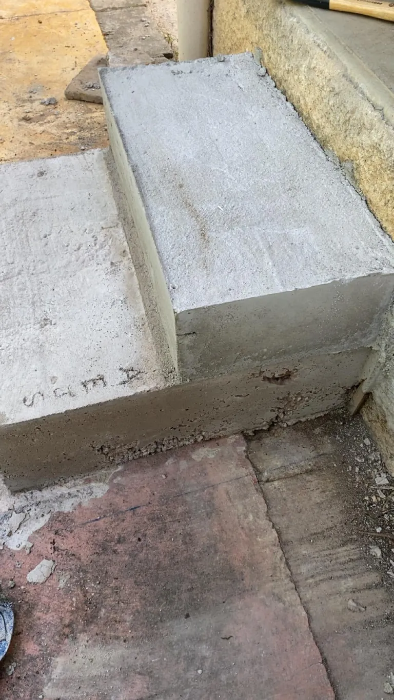 Premier travail de mon fils à la maison. C'est pas parfait mais j'en suis très fière !