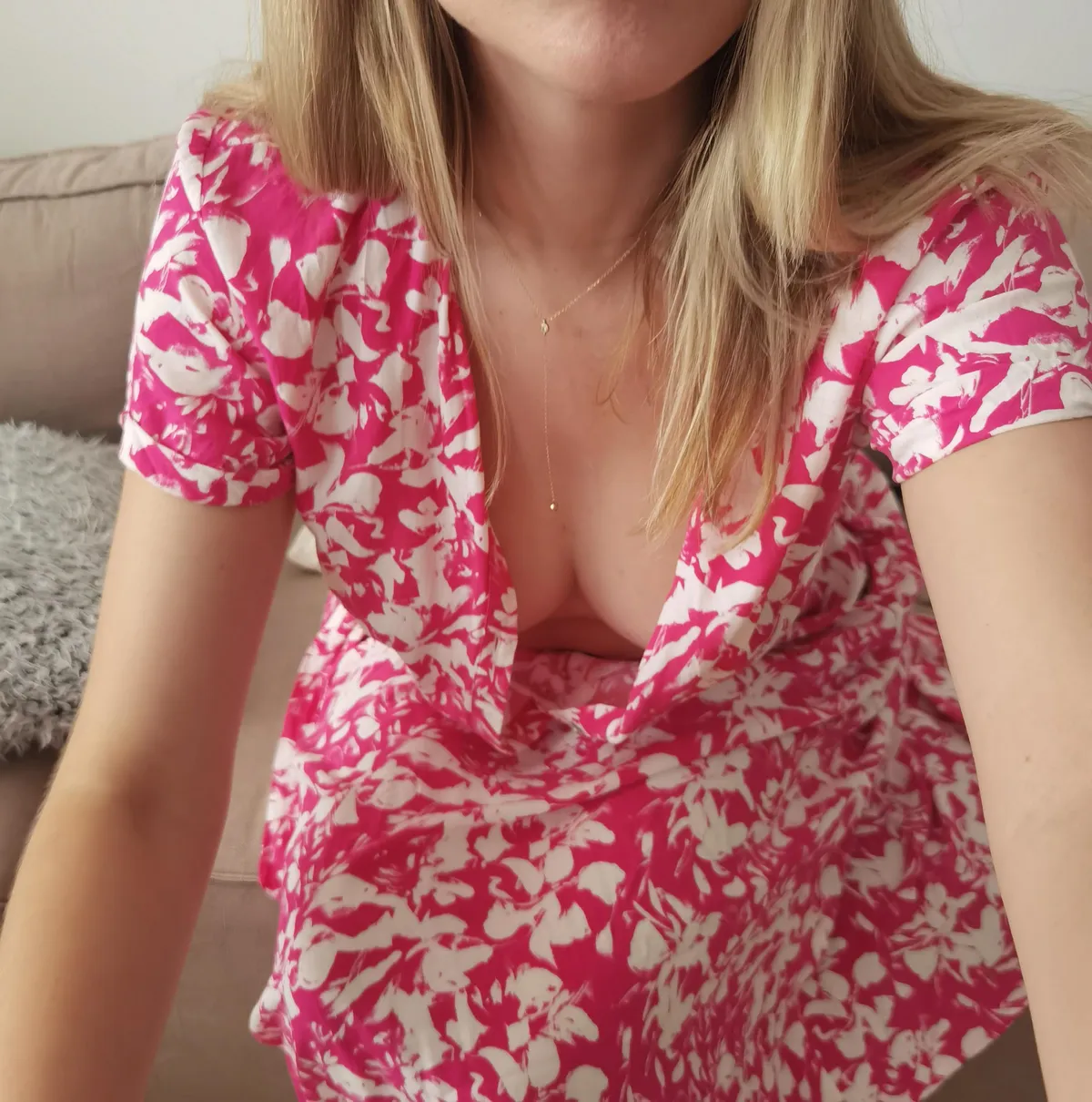 I took the picture by mistake, but I think it fits very well