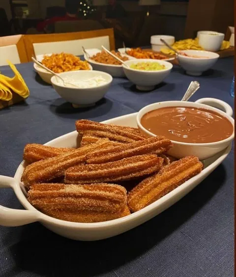 [Homemade] Churros with Nutella