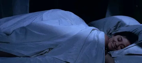 Marion Cotillard [gif]