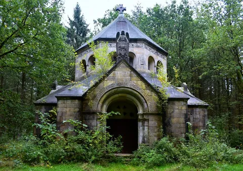 Abandoned Mausoleum location Germany 