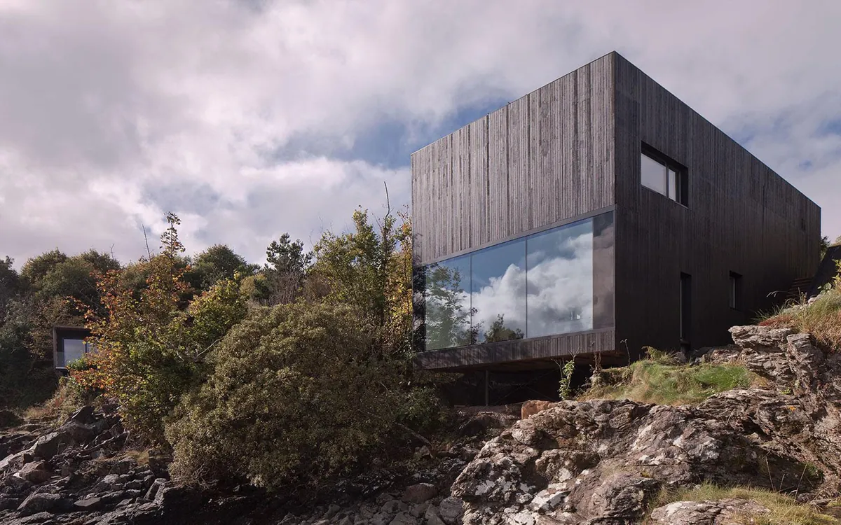 Could someone please explain the appeal of these horrible black box houses that somehow have become a staple of modern architecture?