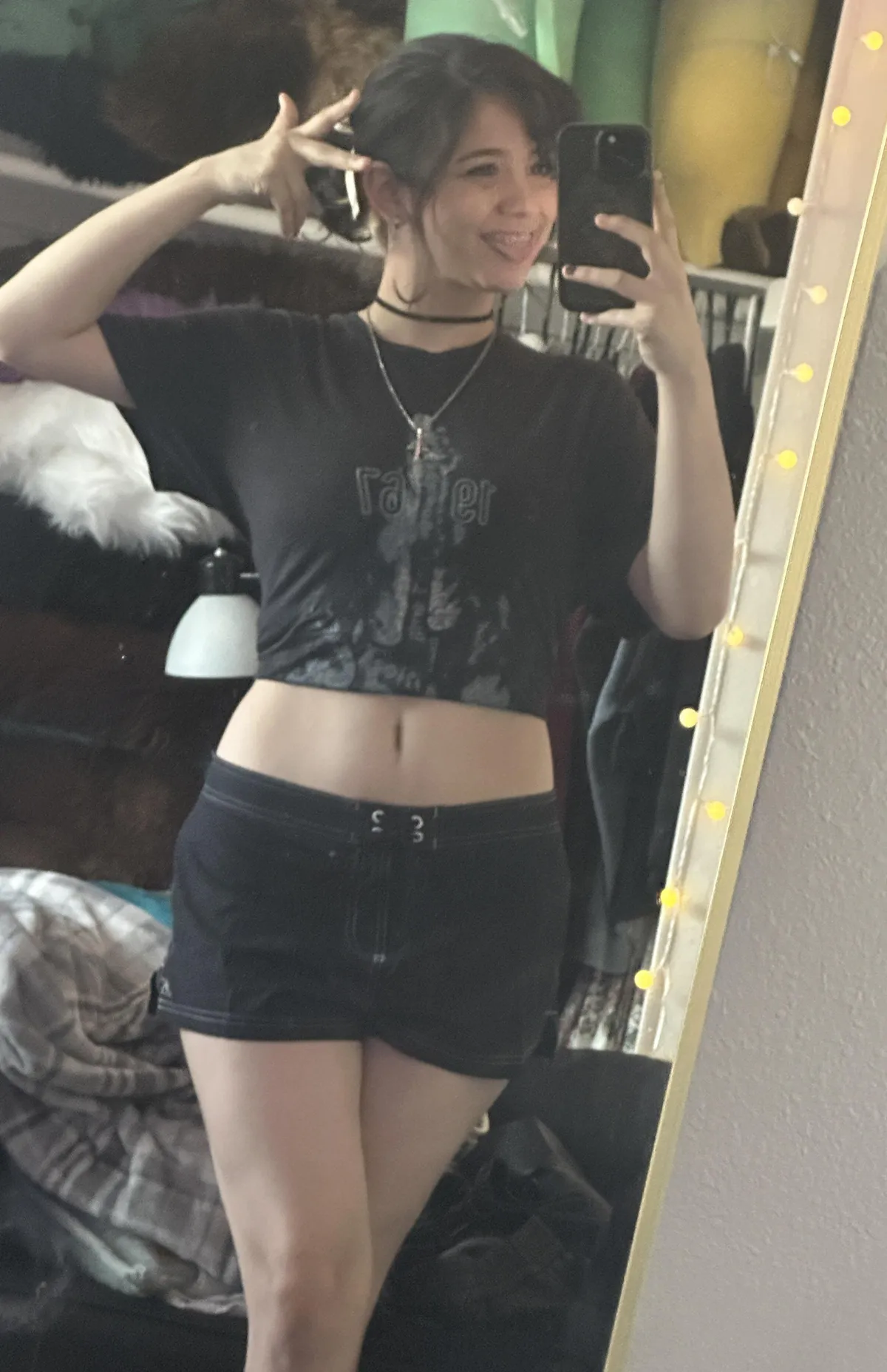 ya like this outfit?
