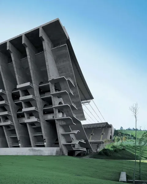 Braga municipal Stadium - Porto, Portugal - Eduardo Souto de Moura (2003)
