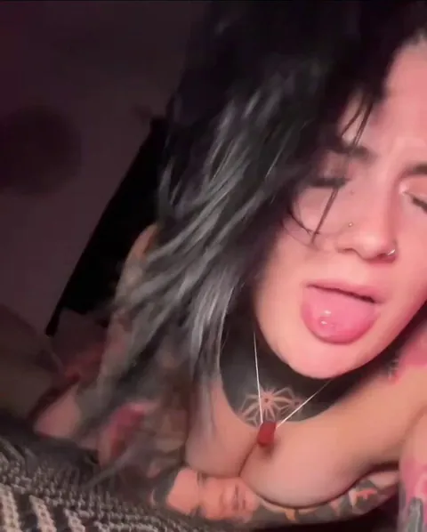 Is it wrong if i wanted to fuck a Redditor