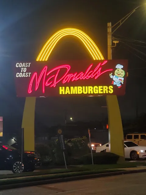 This McDonalds right outside my hometown never updated their sign