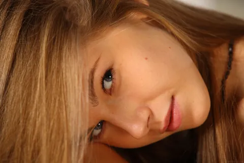 Unasola (31 images) part 1