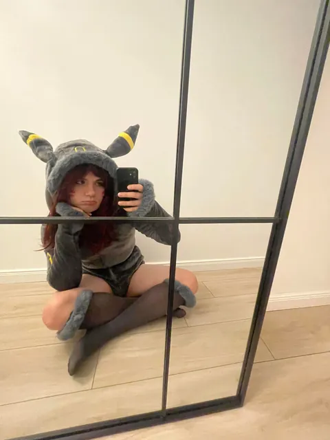 I'm 5'4 you can fuck me if you're taller :3 💕