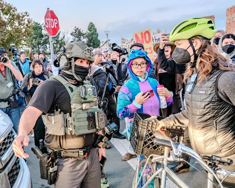 Die Gestapo ist für Sie da. CBP in Oakland.