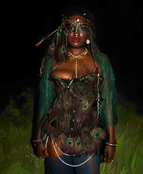 Just wanted to show off my peacock inspired makeup look. 🦚