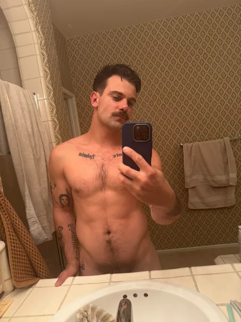 Im horny 😆