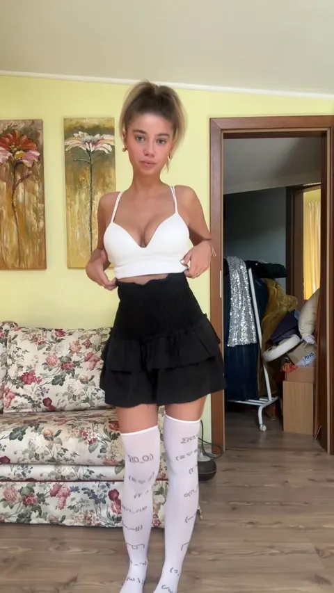 beautiful breasts reveal