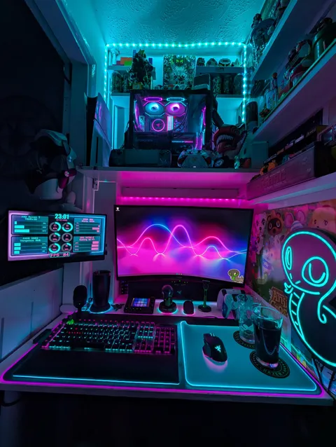 Under the stairs battlestation