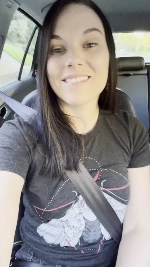 A road trip with my tits out [GIF]