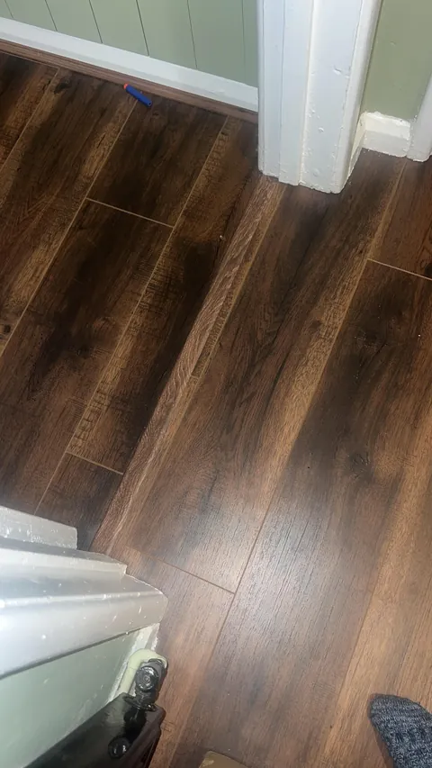 Thoughts on my new flooring? Am I being pedantic or is it an eye sore