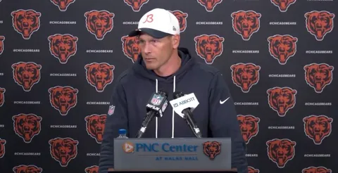 [Highlight] Ben Johnson on a free hot dog giveaway if he takes his shirt off for a Bears win: "It's a little disturbing. Why would we want to see that? [...] I'm a man of the people, so time will tell."