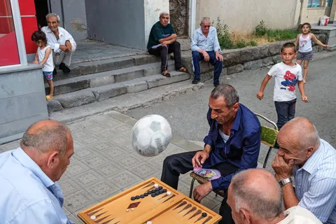 PsBattle: Armenian seniors about to get pretty mad