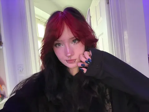 what the public gets to see vs what reddit gets to see :3