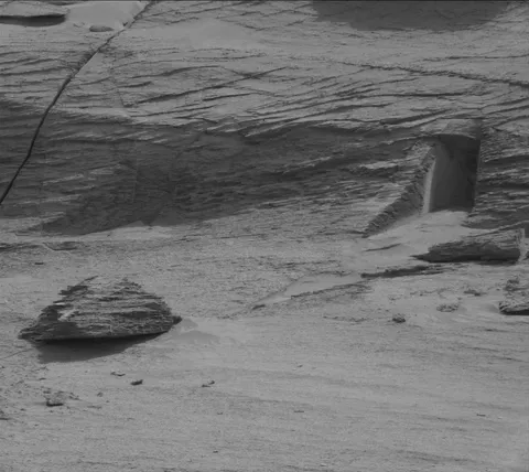 (NASA link in comments) This image was taken by NASA's Mars rover Curiosity on Sol 3466