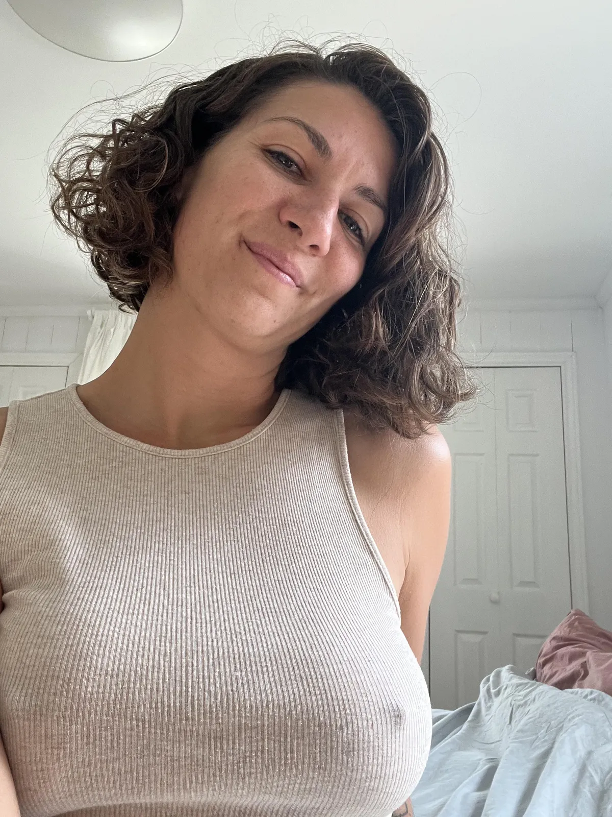 Just felt cute 💁🏻‍♀️ [f]