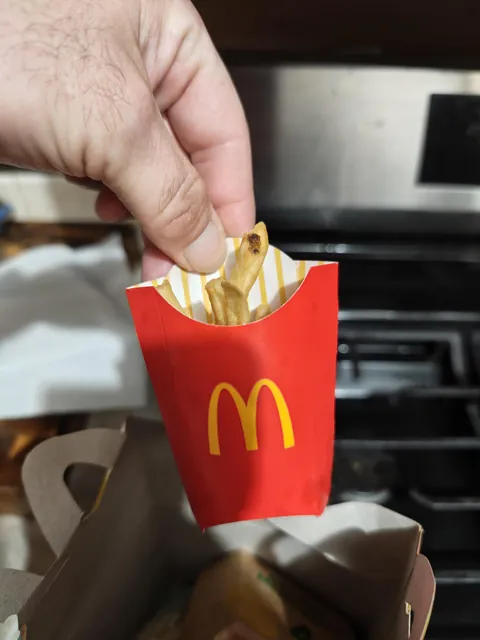 My son got a happy meal from mcdonalds today.