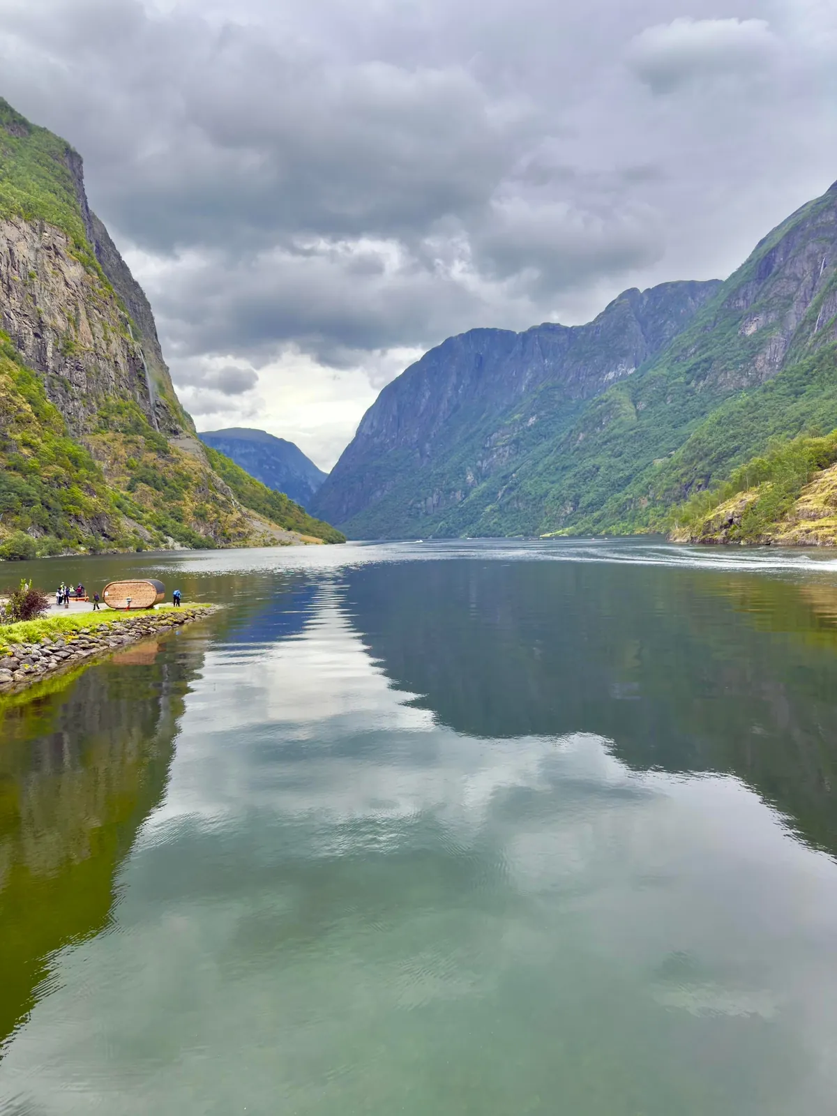 8 summer days in the Norwegian fjords 🌸🌿⛰️