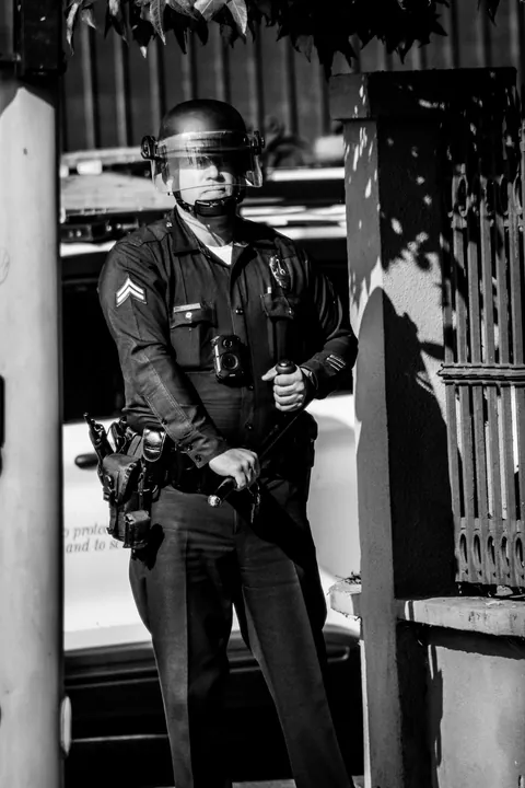 protest outside the LA mayor’s house criticized her compliance with ICE; LAPD came in droves [OC]