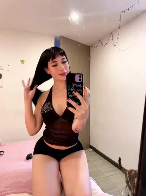 Goth wasians are the best kinda wasians