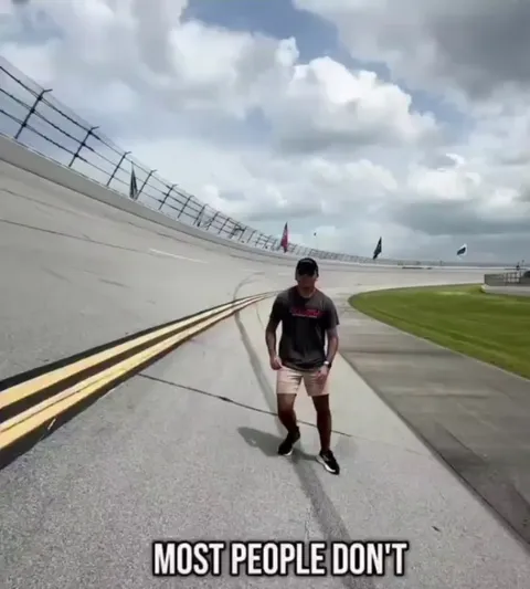 A perspective of the true incline of the racetrack at the Talladega Superspeedway.