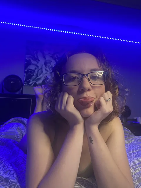 Nerdy girls are cute yet very naughty