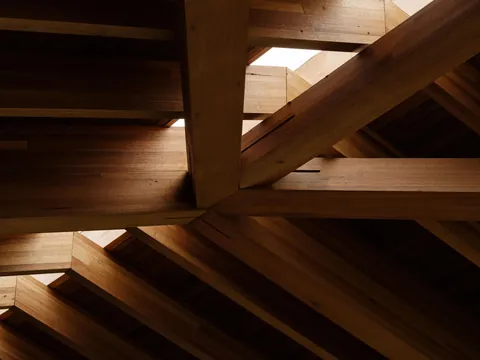 Superb WOODEN HOUSE in the hills of Brazil in Cunha, by Mariana Caires &amp; co (2024)