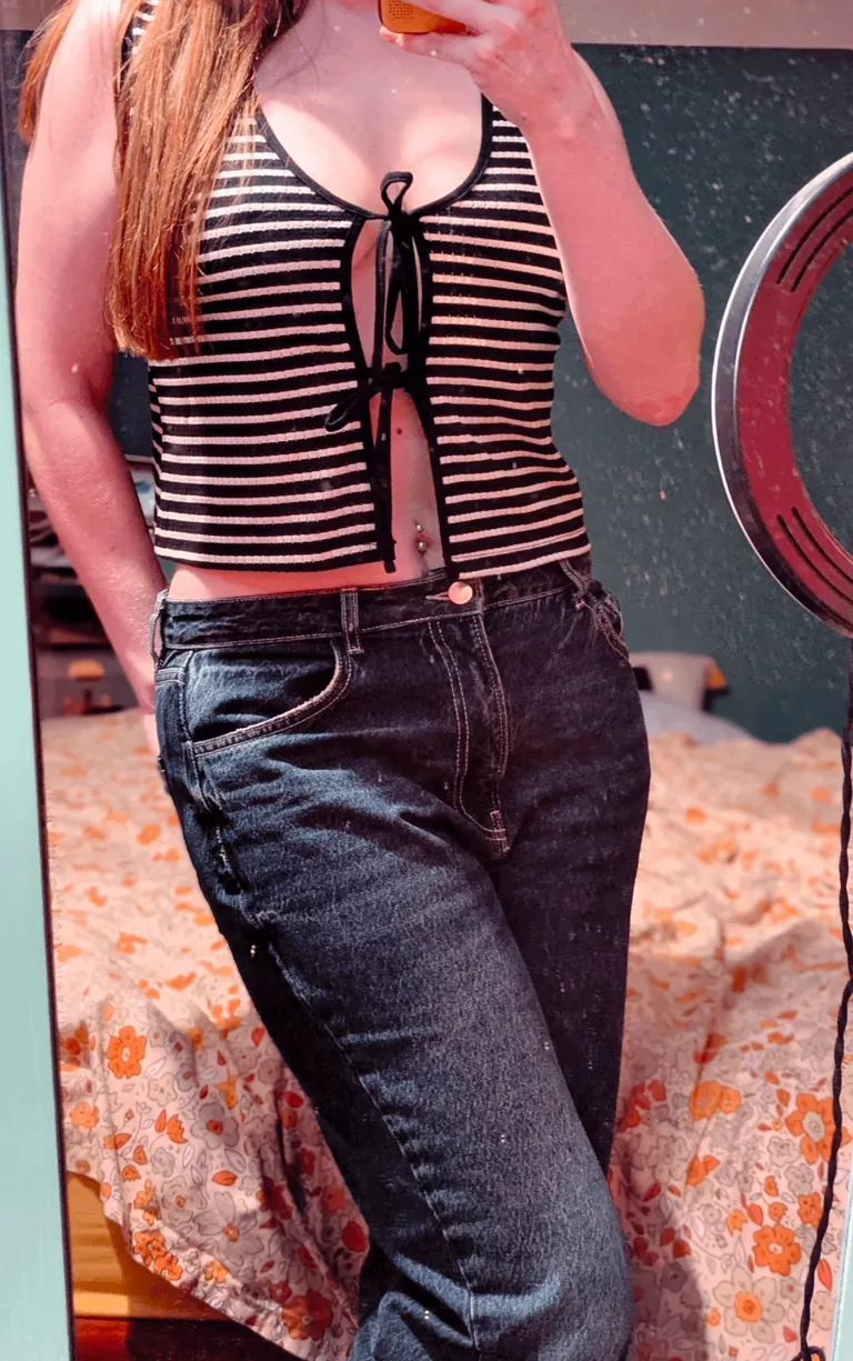 Which outfit to get my hot co-worker's attention when we all go for drinks tonight?