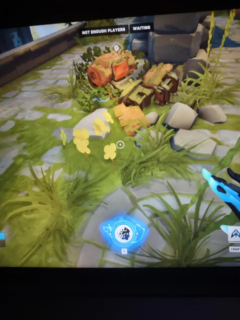 So I searched for and found all uses of this four leaf clover asset on Eichenwald, locations all pictured here.