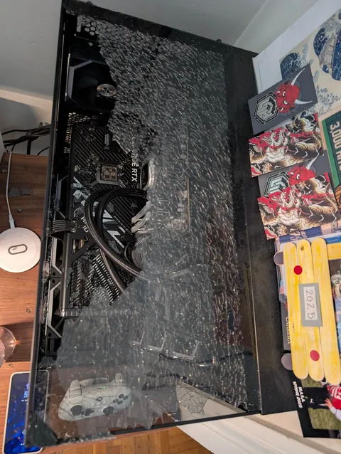 Open to suggestions how to safely handle glass inside case