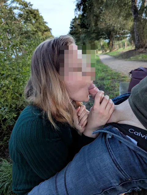 (F28)(M30) Jahrestag, schick essen und im Anschluss einen kleinen Spaziergang mit Liebesbeweis ❤️