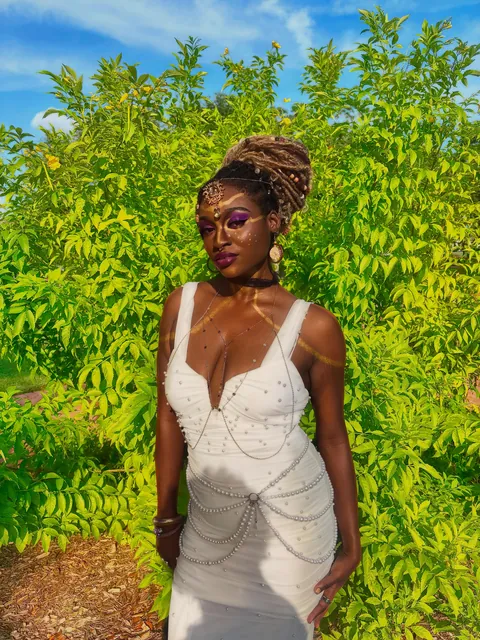 I did a Mel Medarda cosplay from Arcane photo shoot. (Makeup done by me)