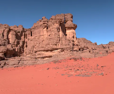 Tasilli n'Ajjer, Algeria : the most scenic desert in the world.