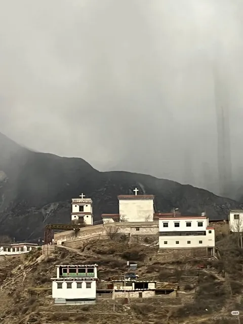 Tibetan Catholic churches