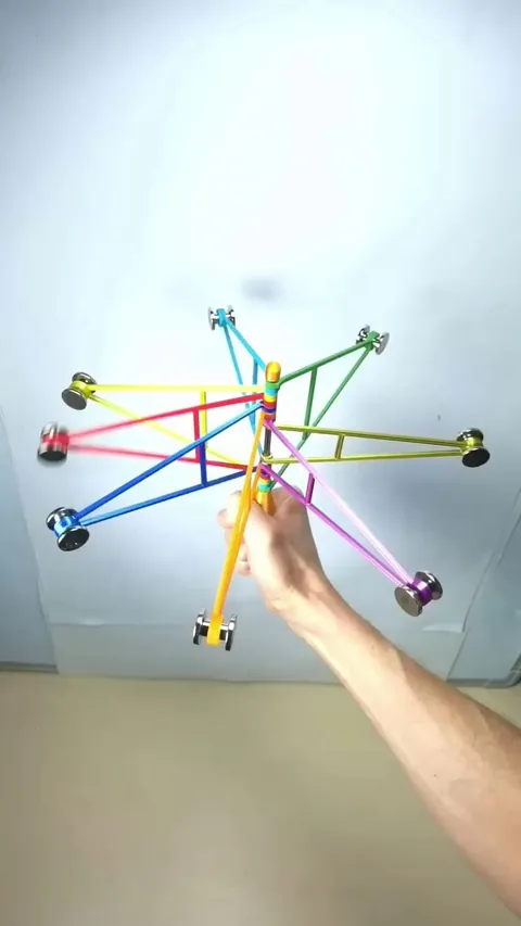 The way this magnet based fidget toy works