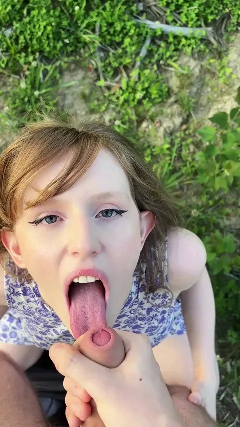 It may be risky, but the taste of his cum is definitely worth it 👅