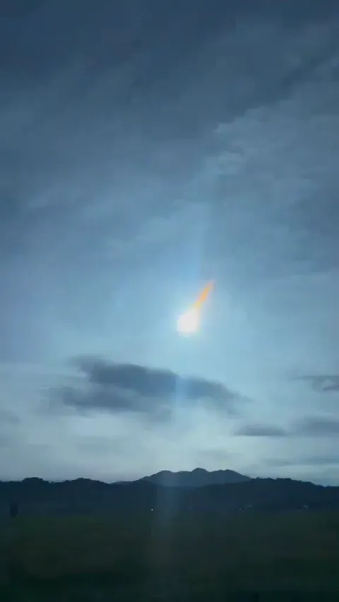 Here it comes! Asteroid 2024 RW1 exploded over the Philippines