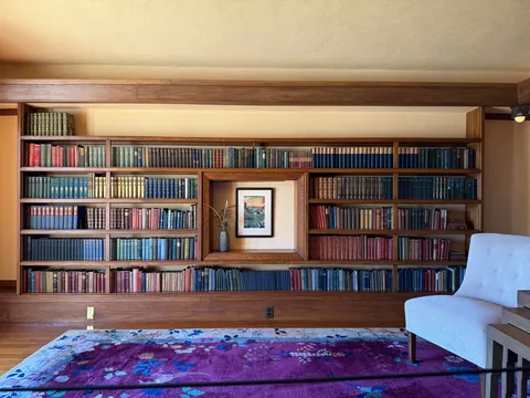 Hollyhock House - Frank Lloyd Wright - Los Angeles, CA