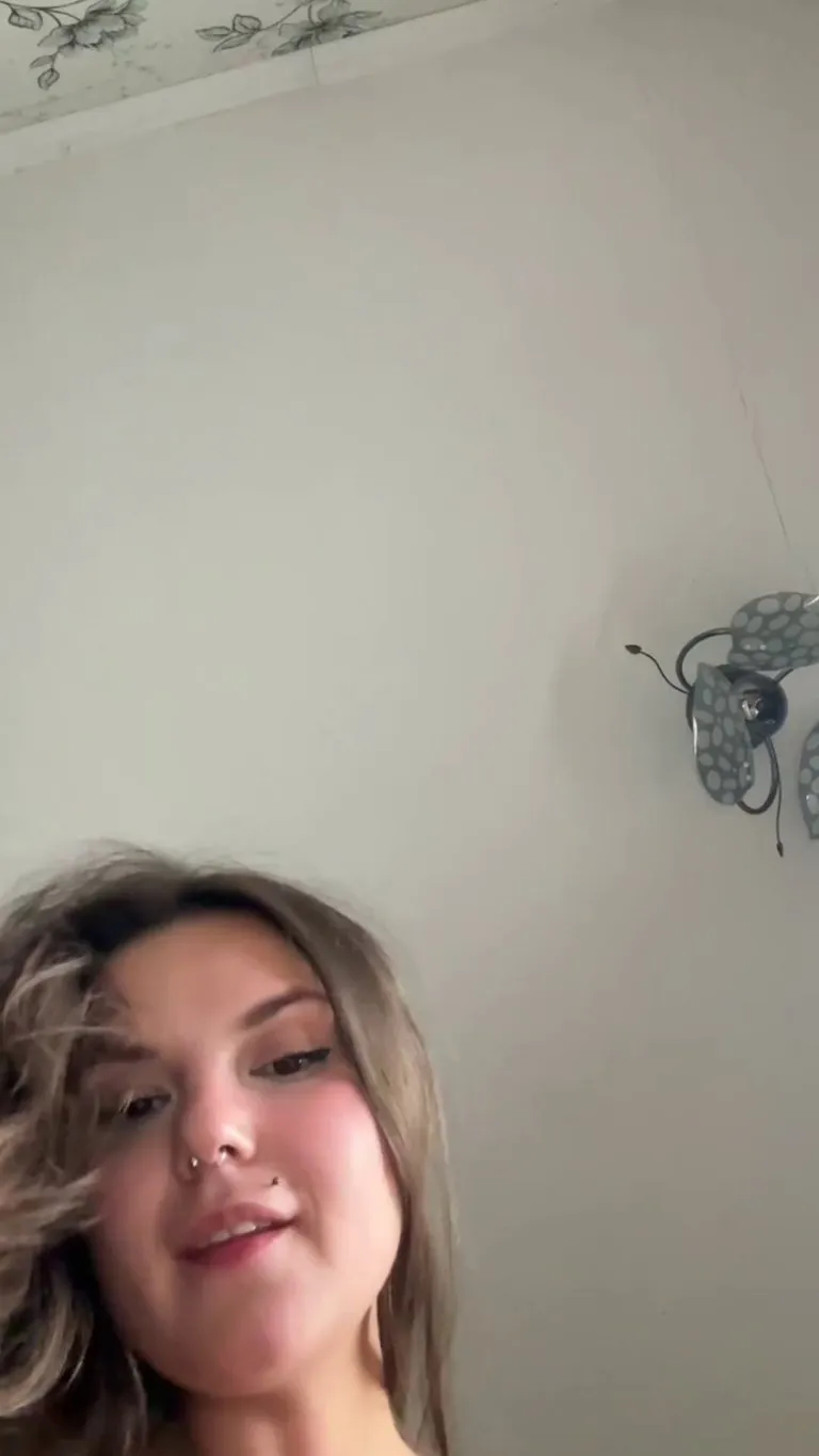 Don't stare too long, or else my bounce might hypnotize you