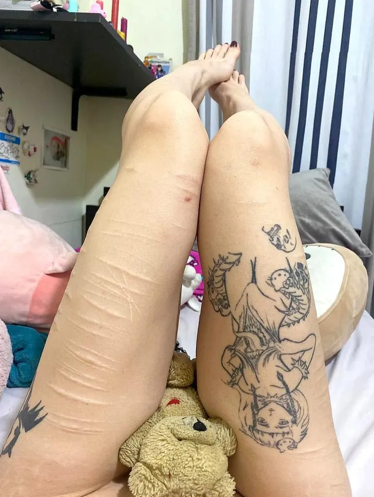 Is it kind of a turn off if I have cut marks and a well under 80 lb body?